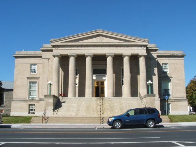 Platt City Hall 5c0bd4e50e814