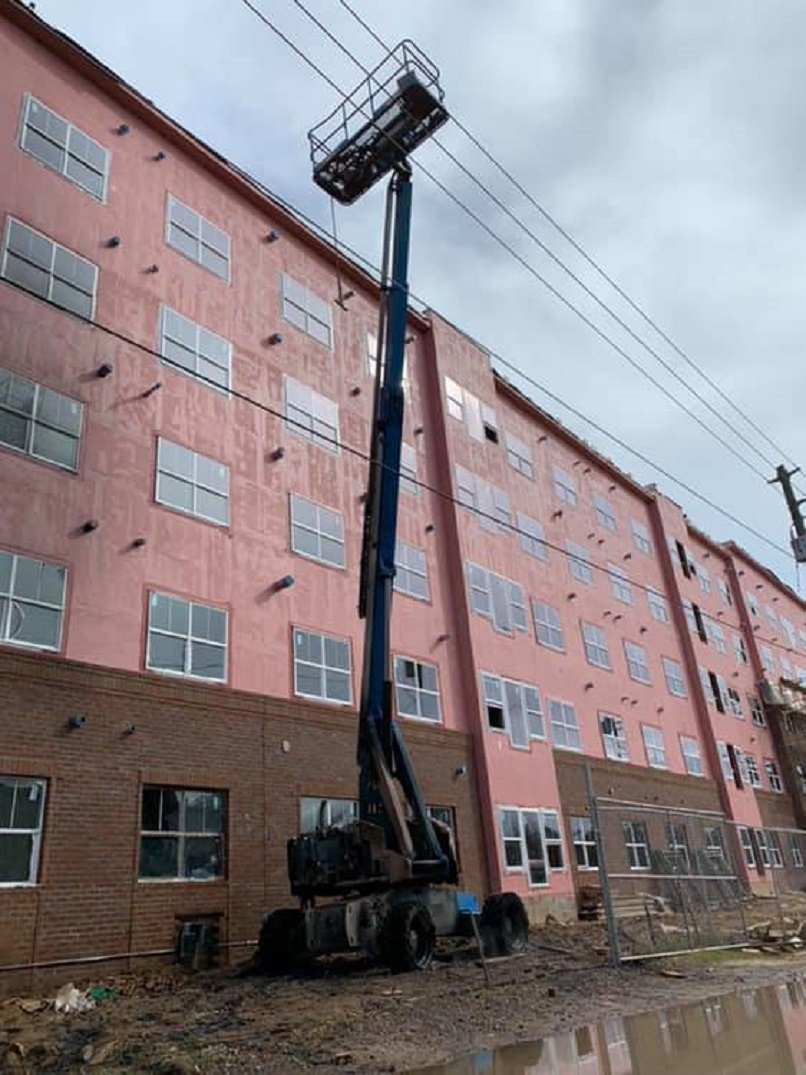 Tallahassee, FL, firefighters saved a man who was trapped 40 feet in the air Thursday after a fully extended boom truck caught fire.