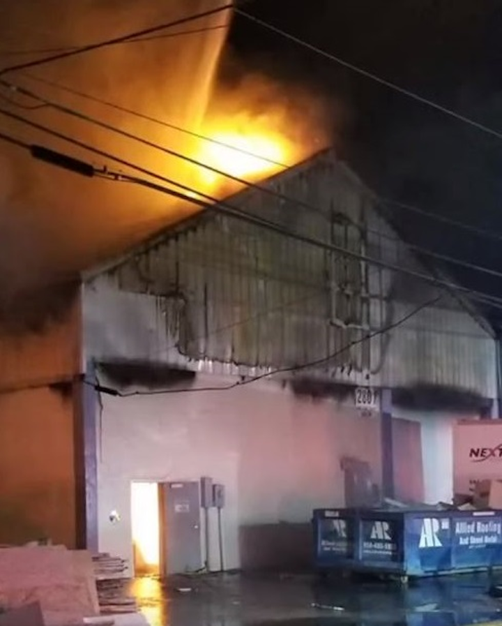Tamarac Fl Firefighters Fight Three Alarm Warehouse Fire Firehouse