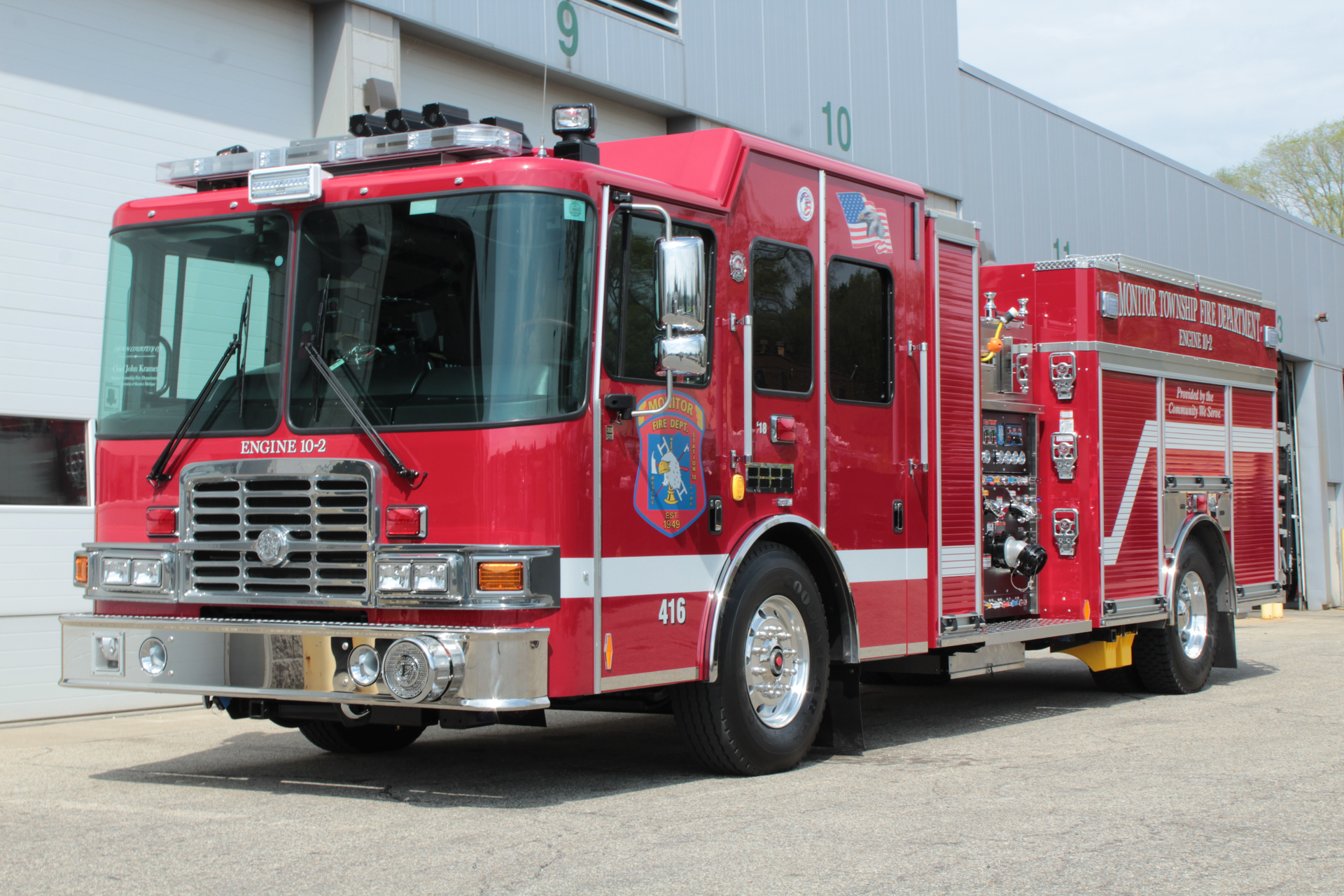 Monitor Township, MI, FD Gets Custom Pumper Built by HME AhrensFox