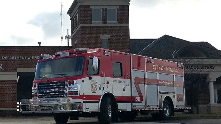 Monroe Fire Dept Engine Oh 5caa145c168fd