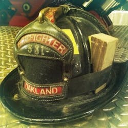 Oakland Firefighters Helmet (ca)