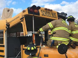 The roof flap can be applied to any vehicle where the need arises. The roof flap can be applied to any vehicle where the need arises.