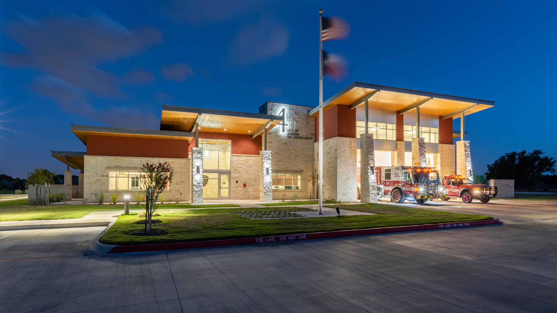 01 Overall 5ced2db652665