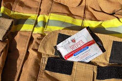 Captains Wipe Package 1 Web 5cd48151aac28 Captains Wipe Package 1 Web 5cd48151aac28