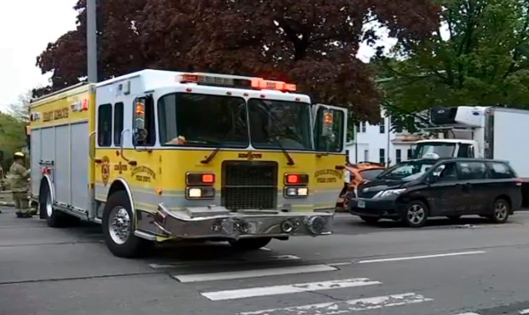 Middleton Crash 5cdc295a48321