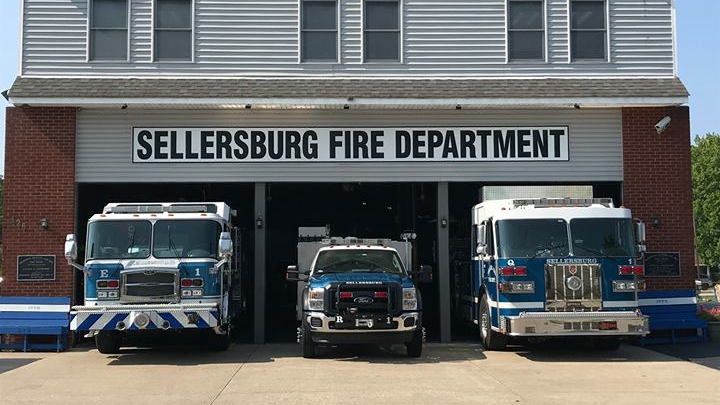 Sellersburg Volunteer Fire Dept In 5d02458caab8a