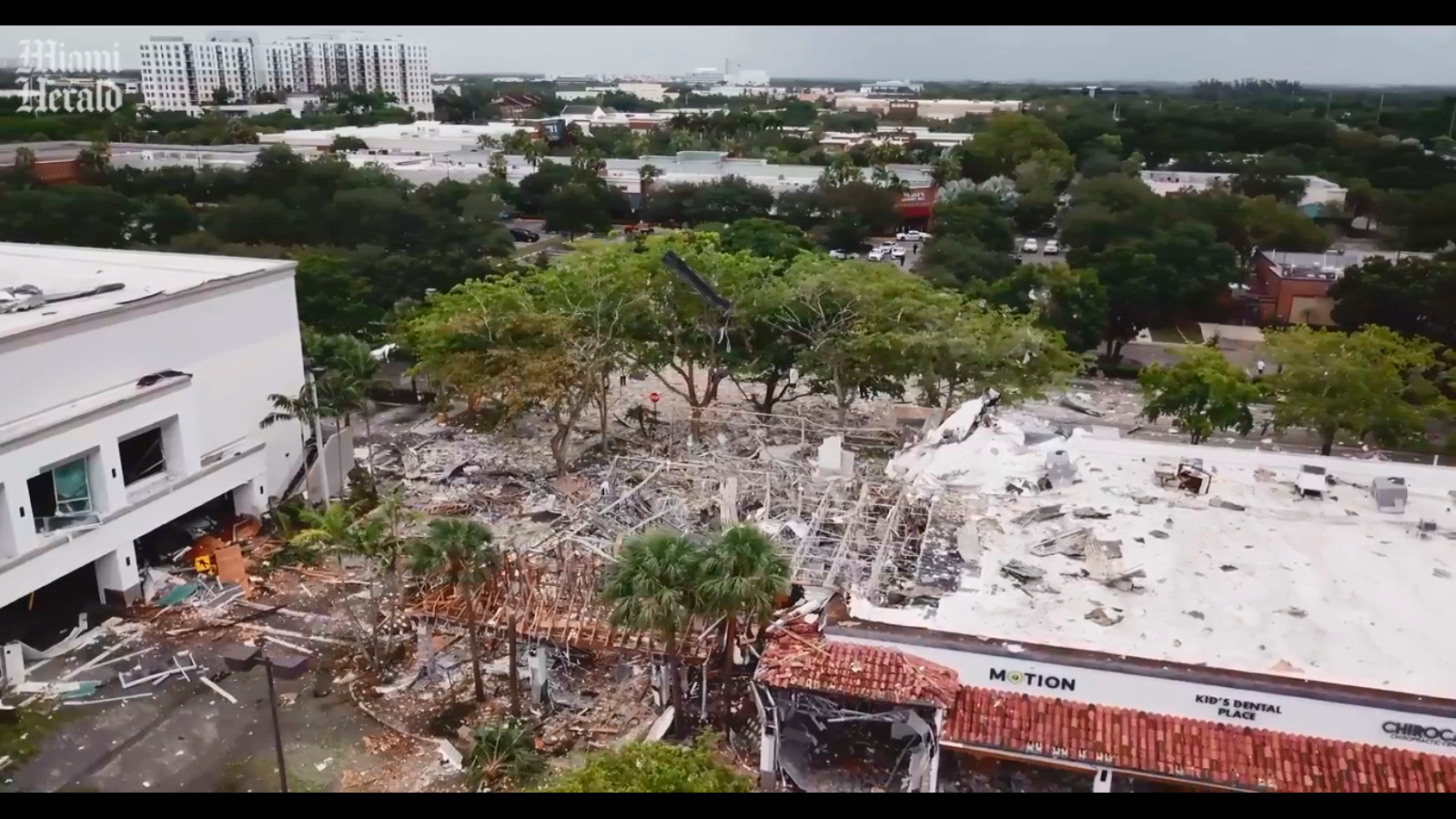 Mall Explosion1 5d213a5557977