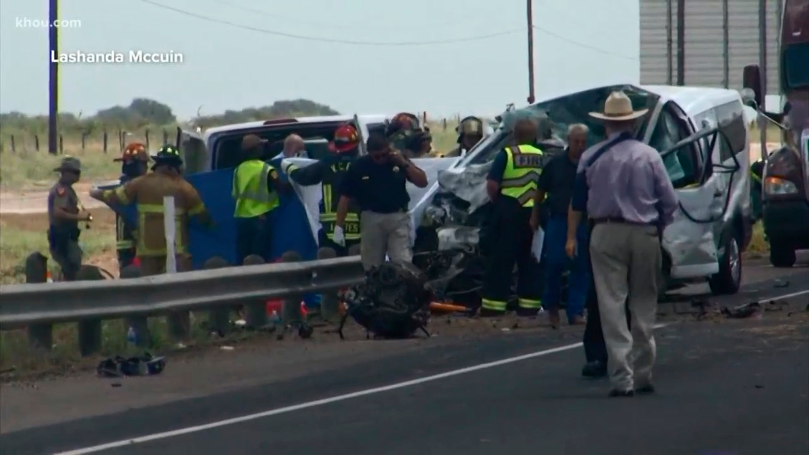 TX Crash Kills Five People, Injures at Least Seven Firehouse