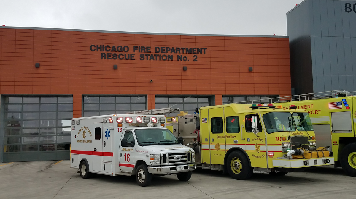 Faa Probe To See If Unqualified Chicago Firefighters Used Airport Rigs Firehouse Chicago Fire Department Il