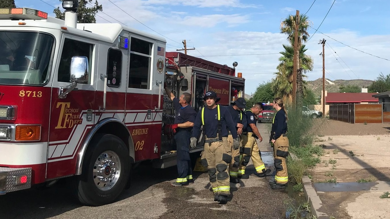 Tucson Fire Dept Firefighters Az 5d4b4cf441327