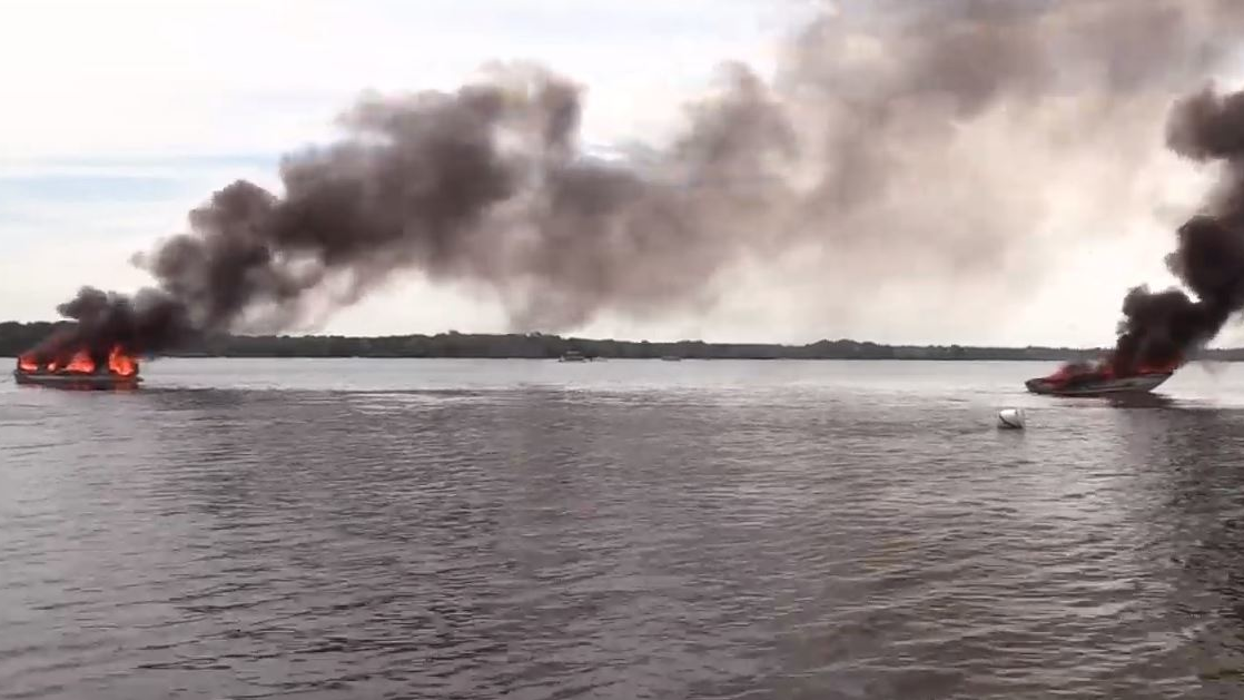 Two Boats On Fire (ma)