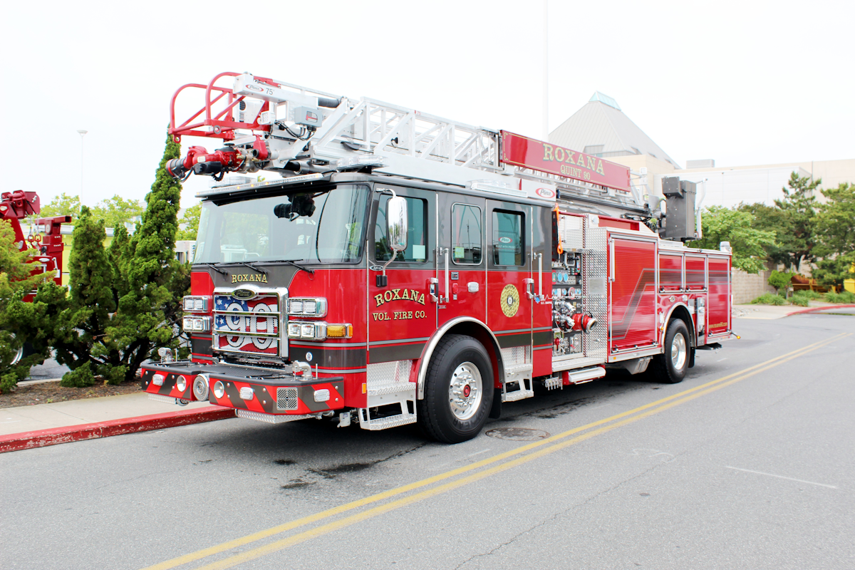 Roxana, DE, Vol. Fire Co. Put 75foot Aerial in Service Firehouse