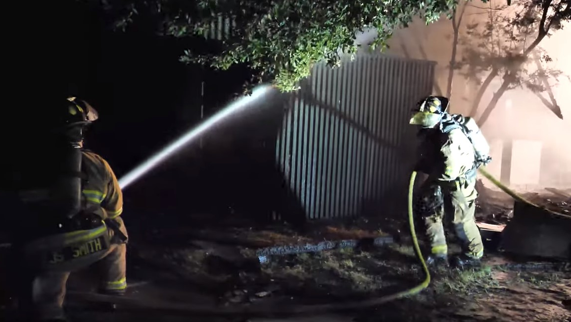 Watch TX Crews Put Out 2Alarm Apartment Fire Firehouse