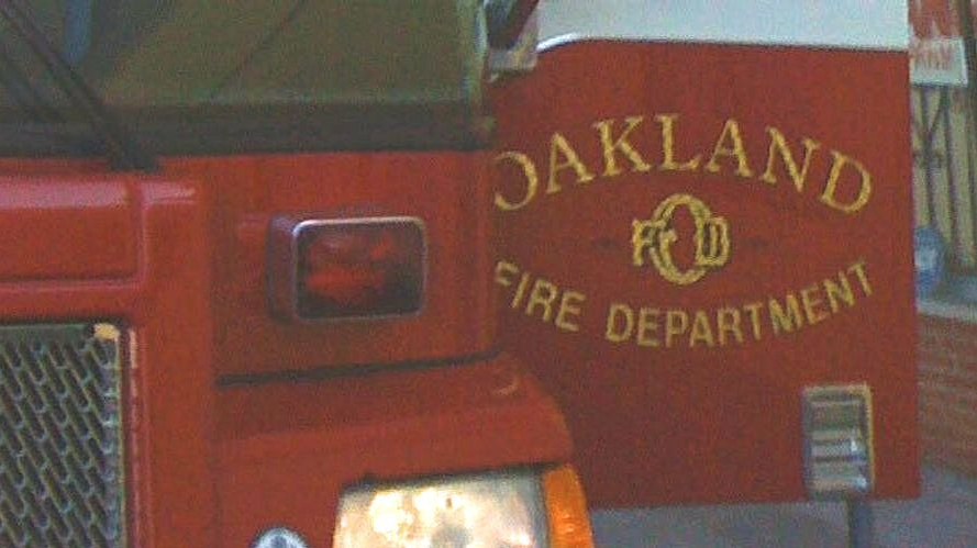 Oakland Fire Dept Apparatus Ca 5db07cfcc8b4a