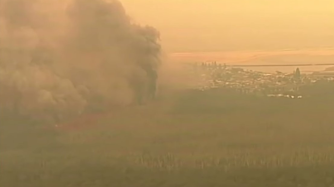 Australian firefighters are battling more than 90 brush fires in vast areas of New South Wales and Queensland.