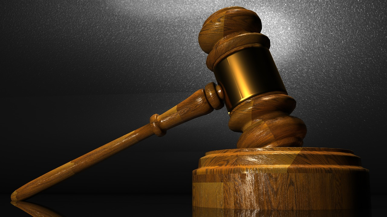 Gavel Pby 5dcd89539b38f