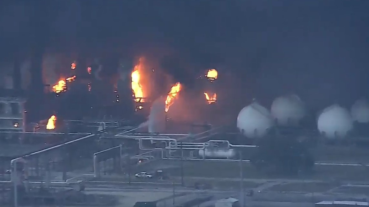 Massive TX Chemical Plant Explosion Injures Three Firefighters  Firehouse