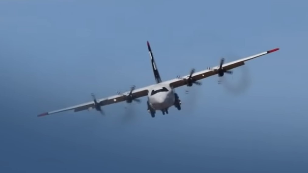 Three U.S. firefighters were killed when their water-bombing air tanker crashed while battling wildfires in Australia on Thursday.