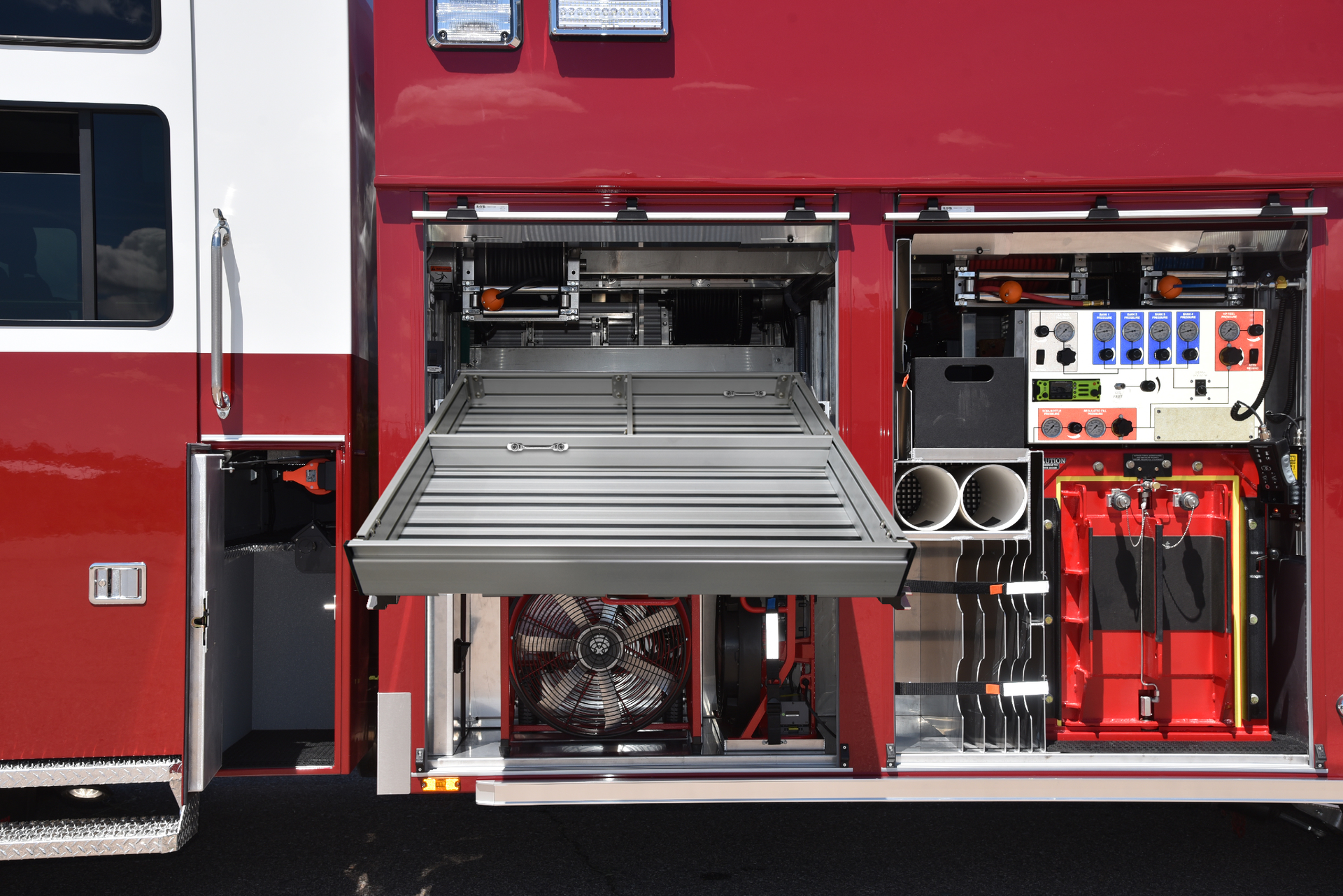 Trayontruck 5e209f7b02b16