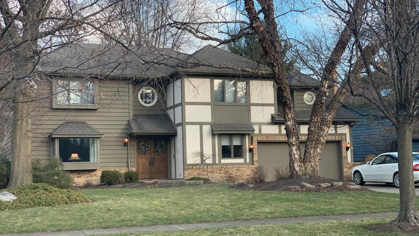 Bay Village, OH, firefighters and police discovered live and inactive pipe bombs, as well as the body of a 29-year-old man, at a house Tuesday.