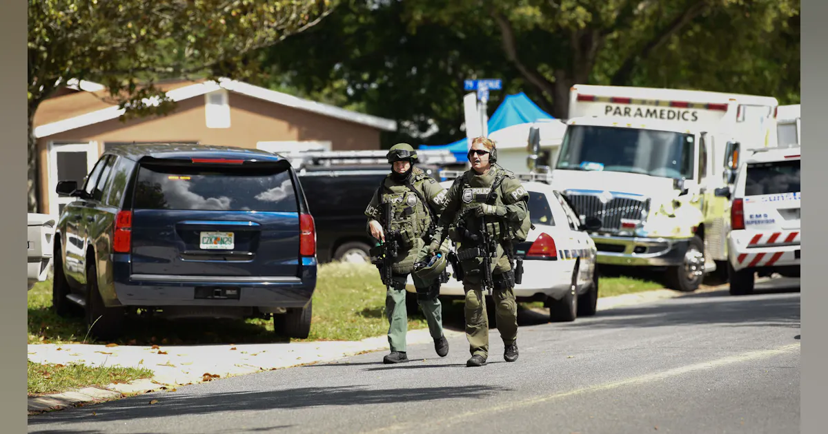 Flde Swat FL Paramedics Adjust to Carrying Guns on SWAT Calls | Firehouse
