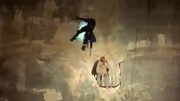 Paulrope 5e3749604702c