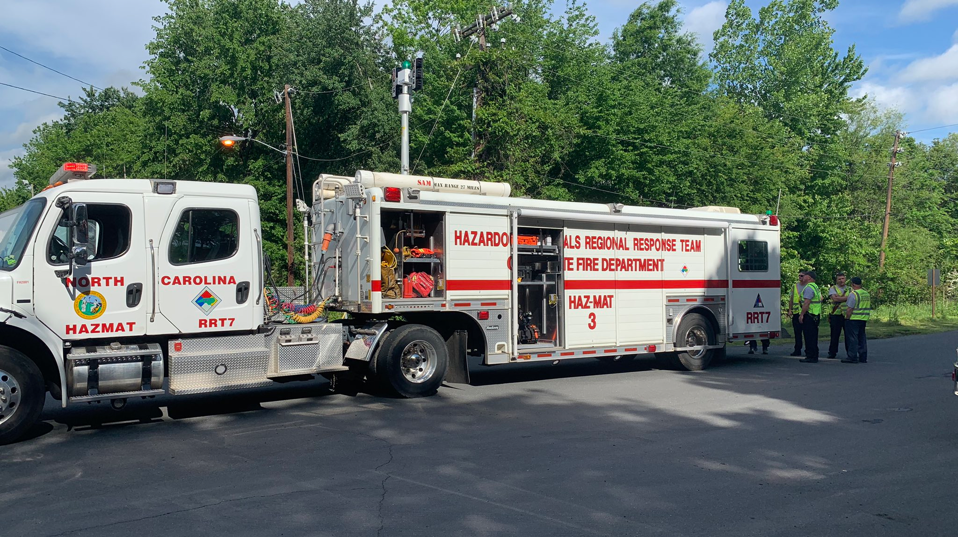 NC Hazmat Crews Clean Up Chemical Spill from Leaking Rail Car Firehouse
