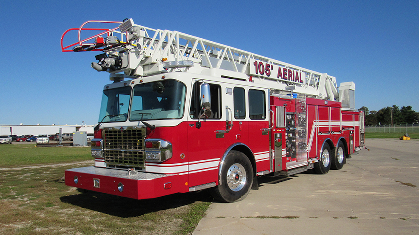 Wadesboro, NC, RearMount Aerial Firehouse