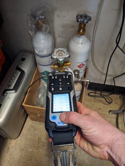 A carbon monoxide (CO) meter also can read hydrogen and acetylene. If your meter reads a substance in the air but your ensuing investigation uncovers no sources of CO, let your training and common sense take over and look for sources of other gases. A carbon monoxide (CO) meter also can read hydrogen and acetylene. If your meter reads a substance in the air but your ensuing investigation uncovers no sources of CO, let your training and common sense take over and look for sources of other gases.