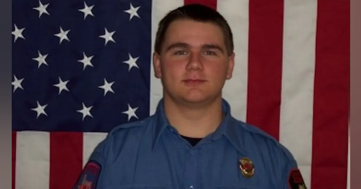 Off-Duty TX Firefighter Seriously Injured in Burning House Rescue ...