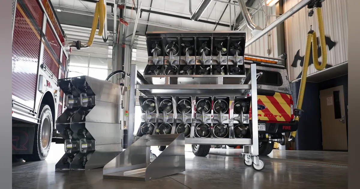 SafeTSystem Air Cylinder Station Rack | Firehouse