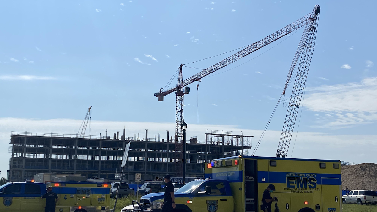 Collision Between Cranes At Tx Construction Site Injures 22 Firehouse