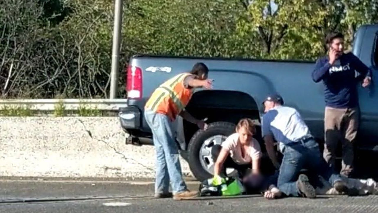 An off-duty Hackensack deputy firefighter helped revive a driver who stopped breathing following a traffic accident Tuesday.