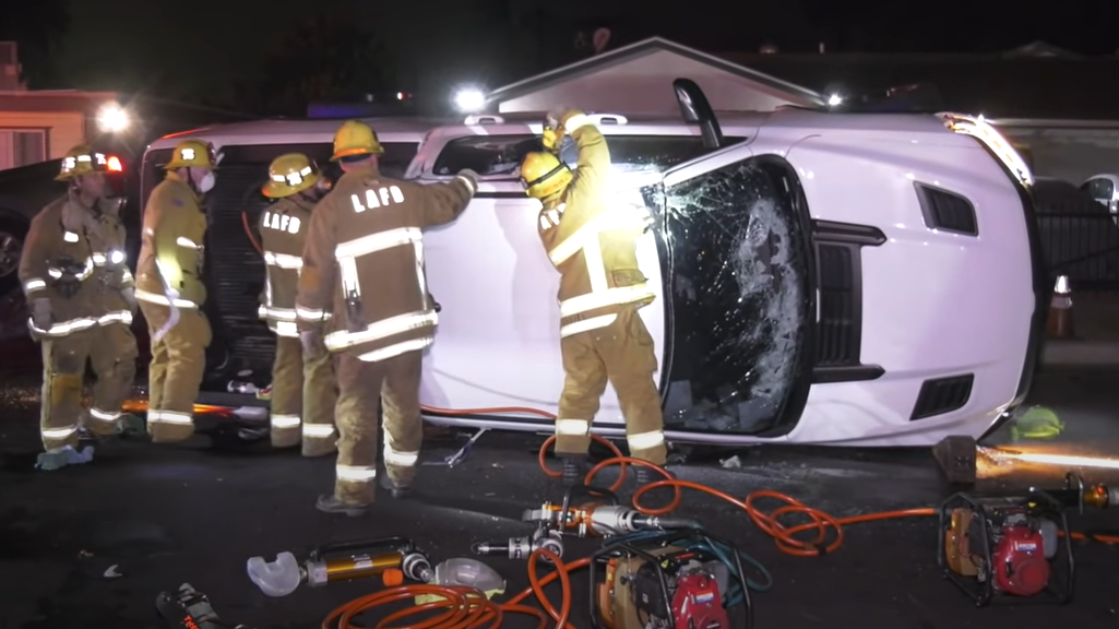 Watch Los Angeles Firefighters Cut Out Driver from Overturned Truck ...