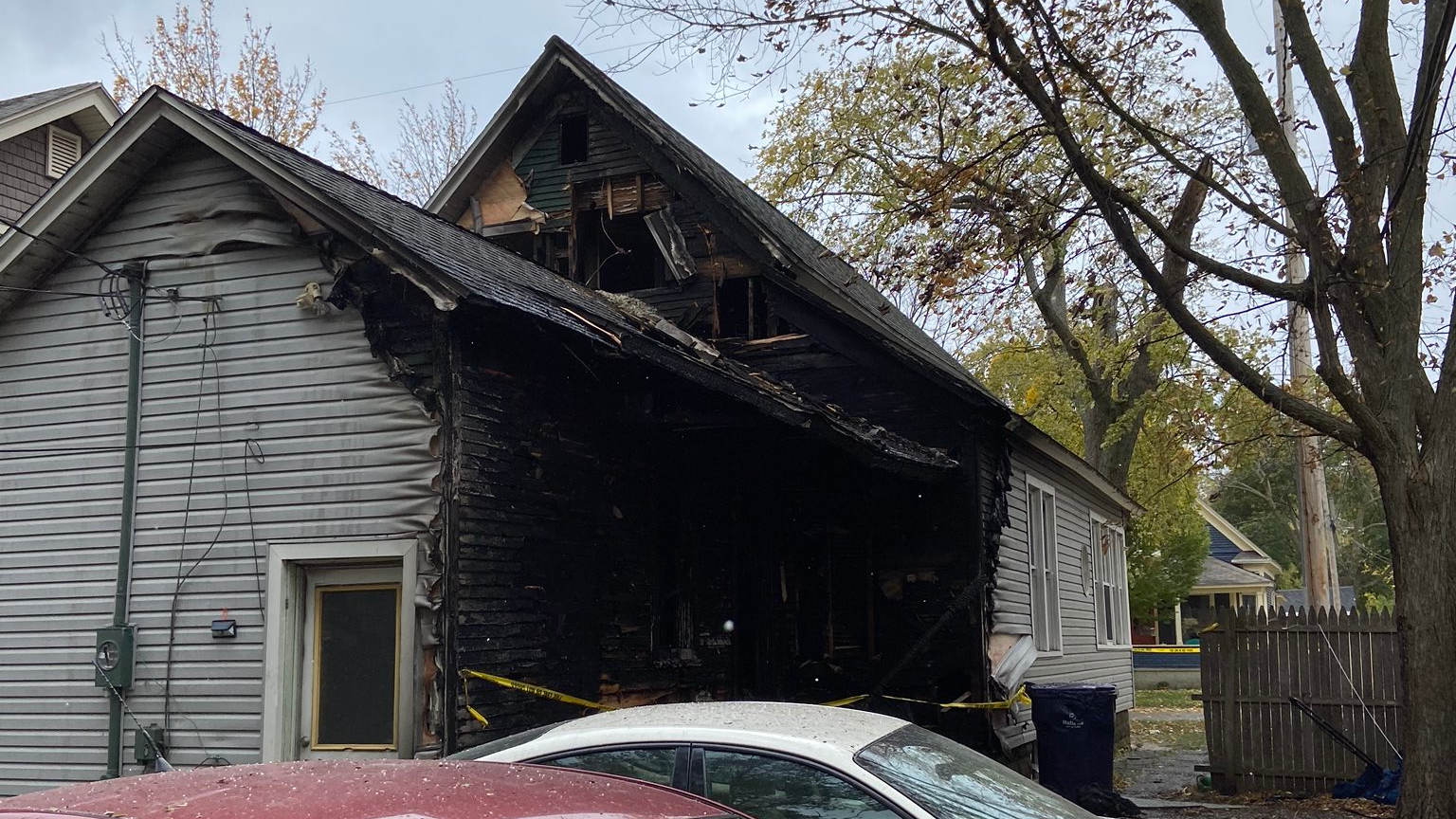 Two MI Firefighters Injured in Residential Blaze Firehouse