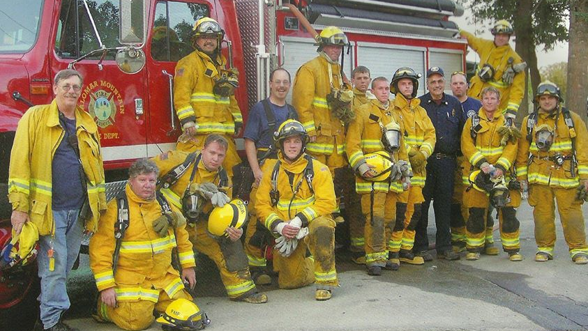 At 2:00 a.m. on Oct. 22, 2007, members of the Palomar Mountain Volunteer Fire Department, despite their heroic efforts up until that point, believed that the path of the Poomacha Fire would overrun cabins on the mountain, including those that were owned by some of the firefighters. Miraculously, when daybreak broke, the cabins remained, but the members still had to carry out structure-protection efforts as the morning winds picked up. They succeeded.