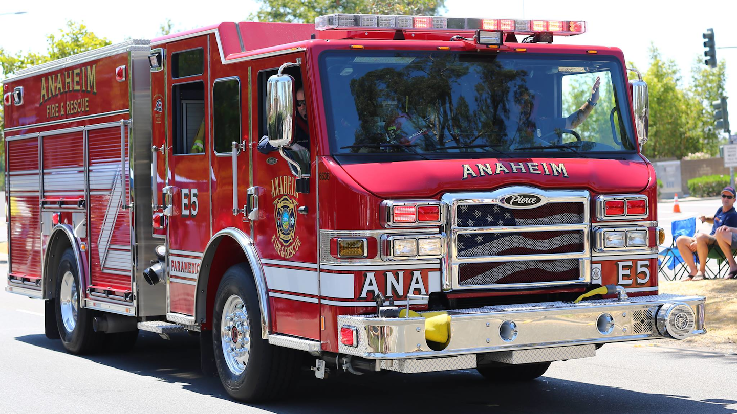 Two Injured after SUV Collides with CA Apparatus Firehouse