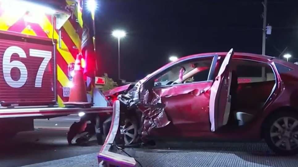 Houston Apparatus Collision (tx)