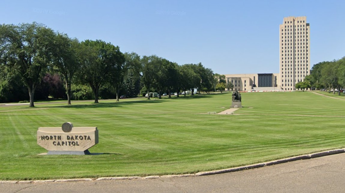 North Dakota Capitol Bismarck Nd 60873855dd3f7