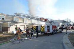 The disadvantage of H-style jacks, such as those that are on this Sutphen SPH-100, is that they can take up such a large amount of space so as to limit compartment space. The disadvantage of H-style jacks, such as those that are on this Sutphen SPH-100, is that they can take up such a large amount of space so as to limit compartment space.