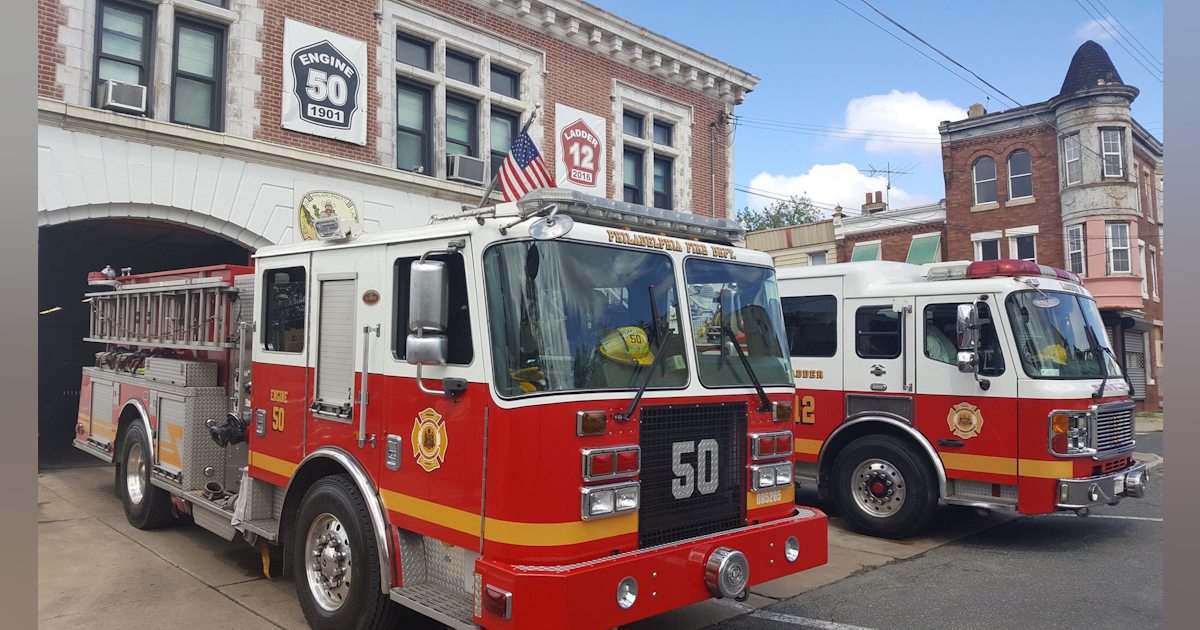 Apparatus Backs Into Philadelphia Firefighter Firehouse