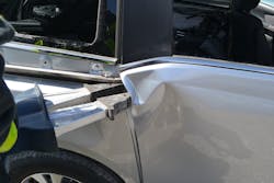 To mimic the initial outward action of a sliding side door, prying efforts should be from the rear edge of the door first, stressing the rear latch to failure. To mimic the initial outward action of a sliding side door, prying efforts should be from the rear edge of the door first, stressing the rear latch to failure.