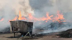 20210802 Amx Us News Huge Fire Still Burning At 14 Mt 61081e96e40d0