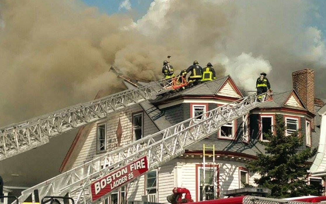 Boston 61b0ce06c2e42