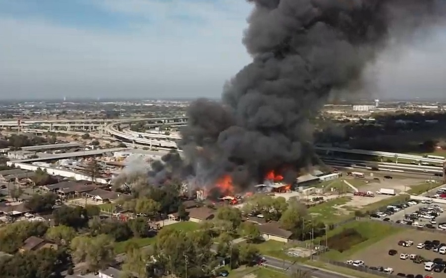 Heavy fire consumes Matt's Cash and Carry Building Materials in Pharr on Saturday.