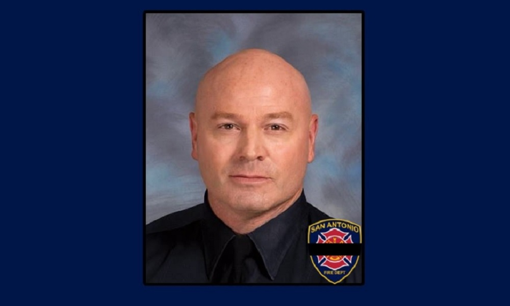 San Antonio Lieutenant Shody Henshaw has died after a long battle with occupational cancer.