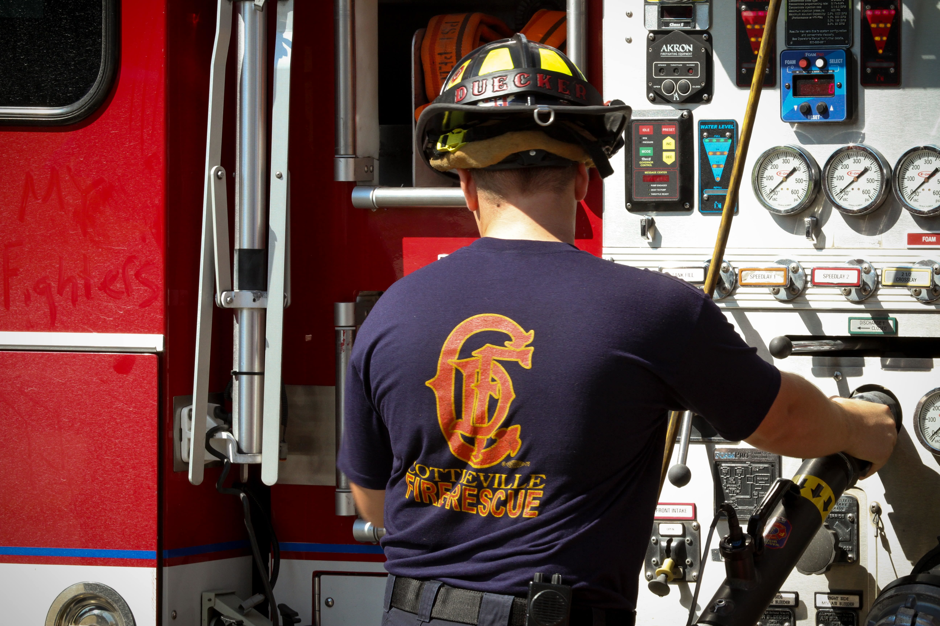 How a Fire Engine's Pump Panel Preset Maximizes Fireground Efficiency