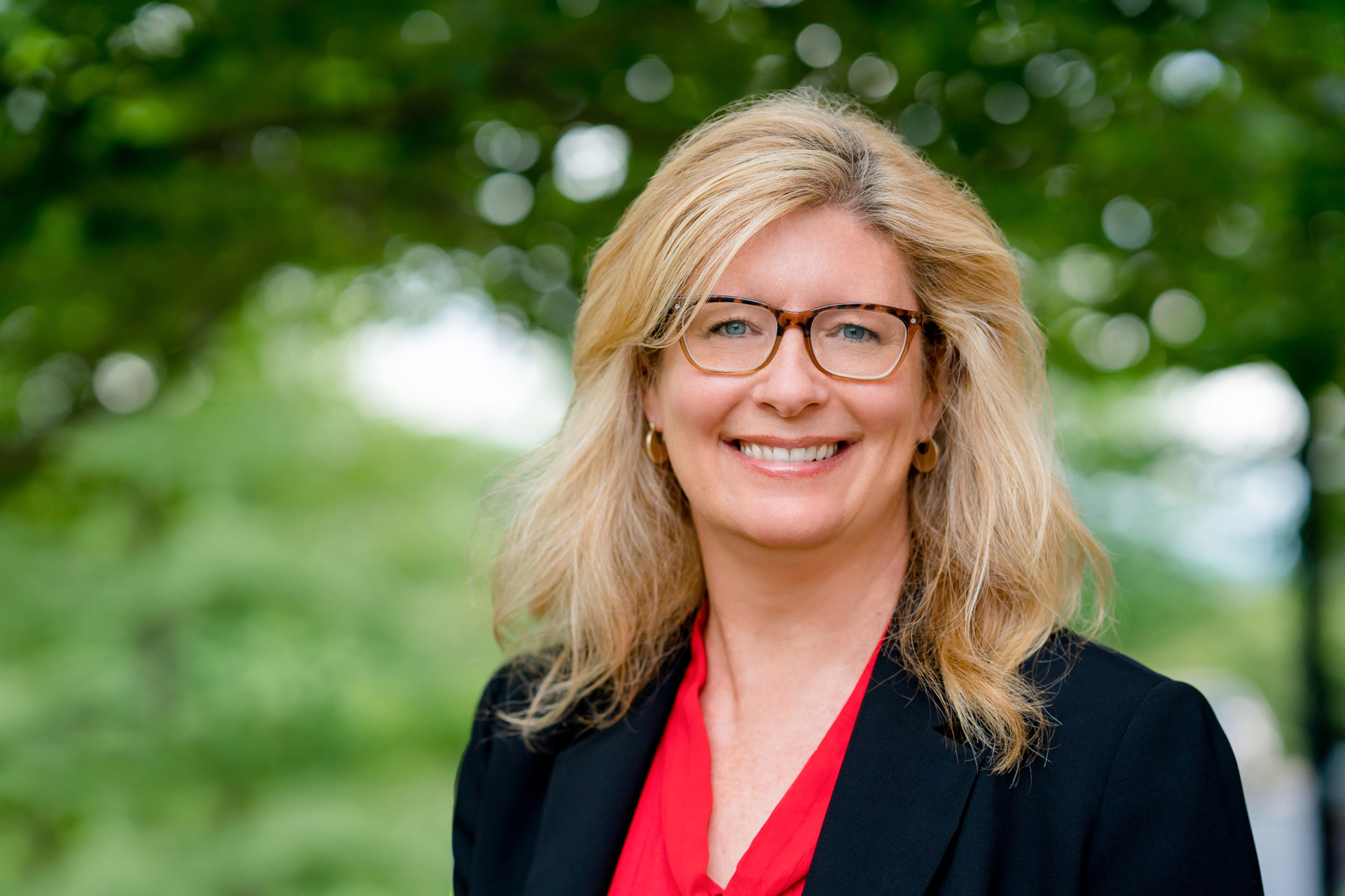 Heather Outside Formal 0289 Lg Scaled