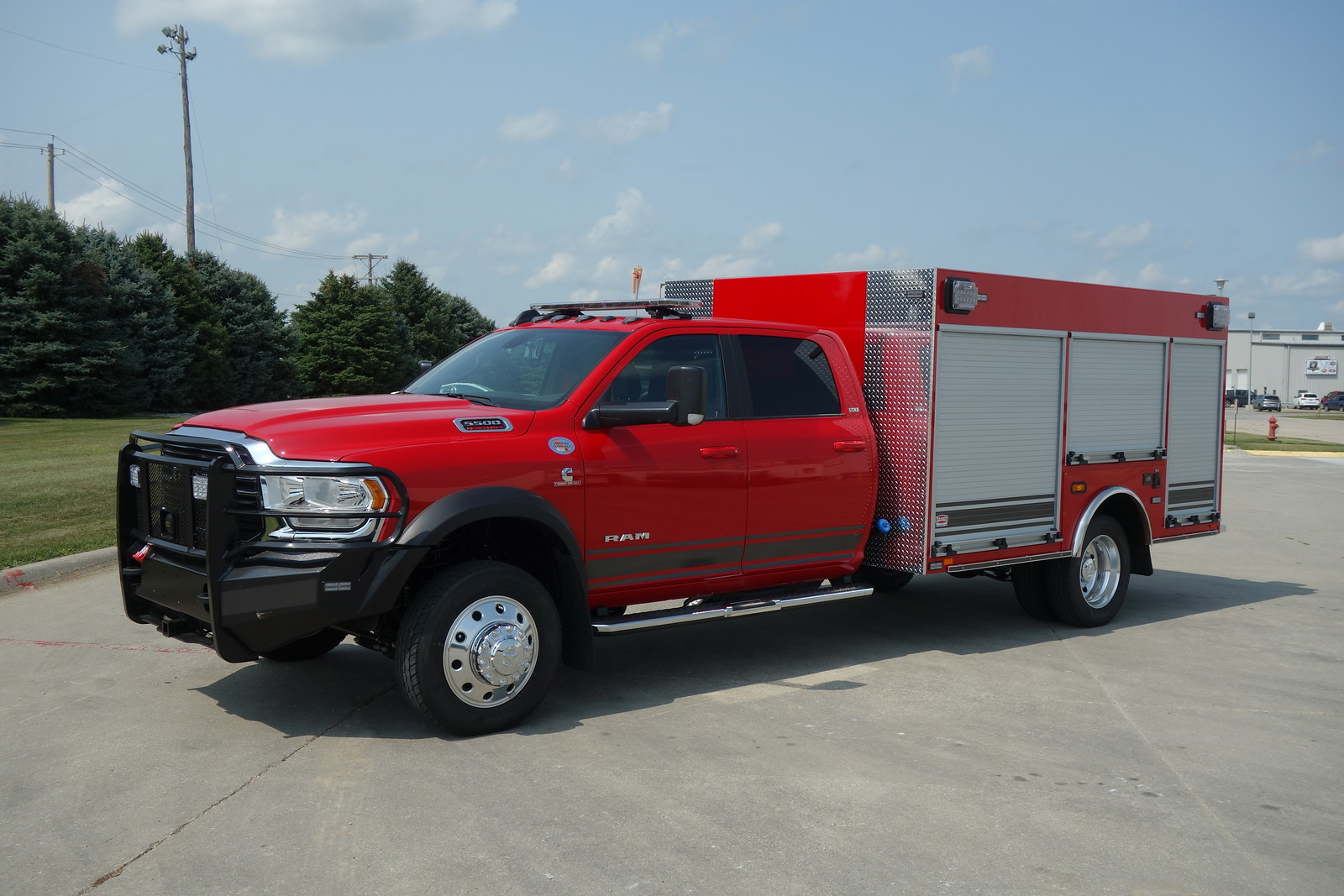 The Roberts-Melvin Fire Protection District has taken delivery of a custom-built Danko Emergency Equipment rescue truck.